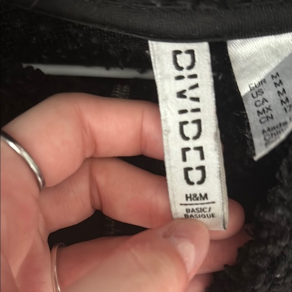 Black Fleece Quarter-Zip Pullover - Picture 3 of 5